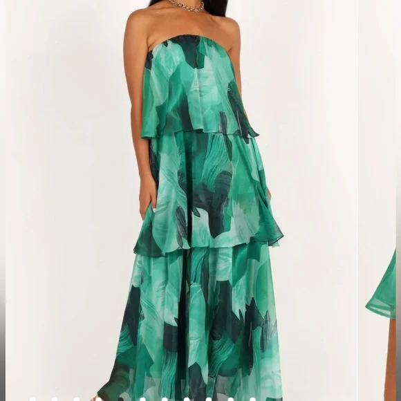 Petal & Pup Strapless Green Dress - Picture 3 of 7